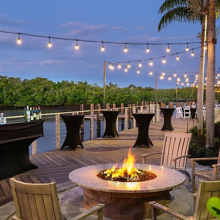 Hyatt House Naples 5th Avenue Hotell Exteriör bild