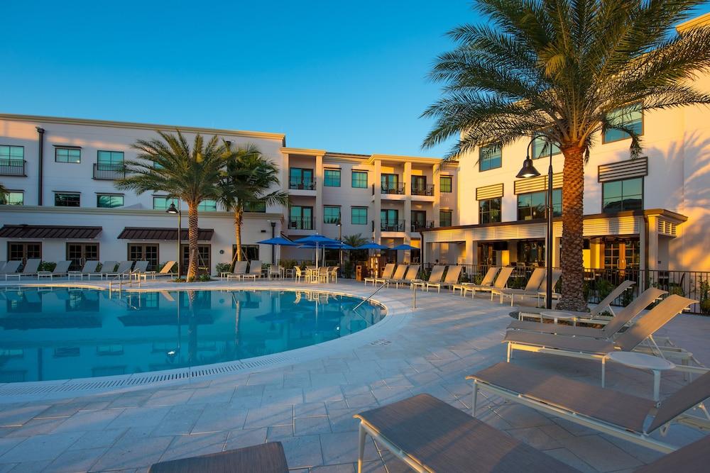 Hyatt House Naples 5th Avenue Hotell Exteriör bild