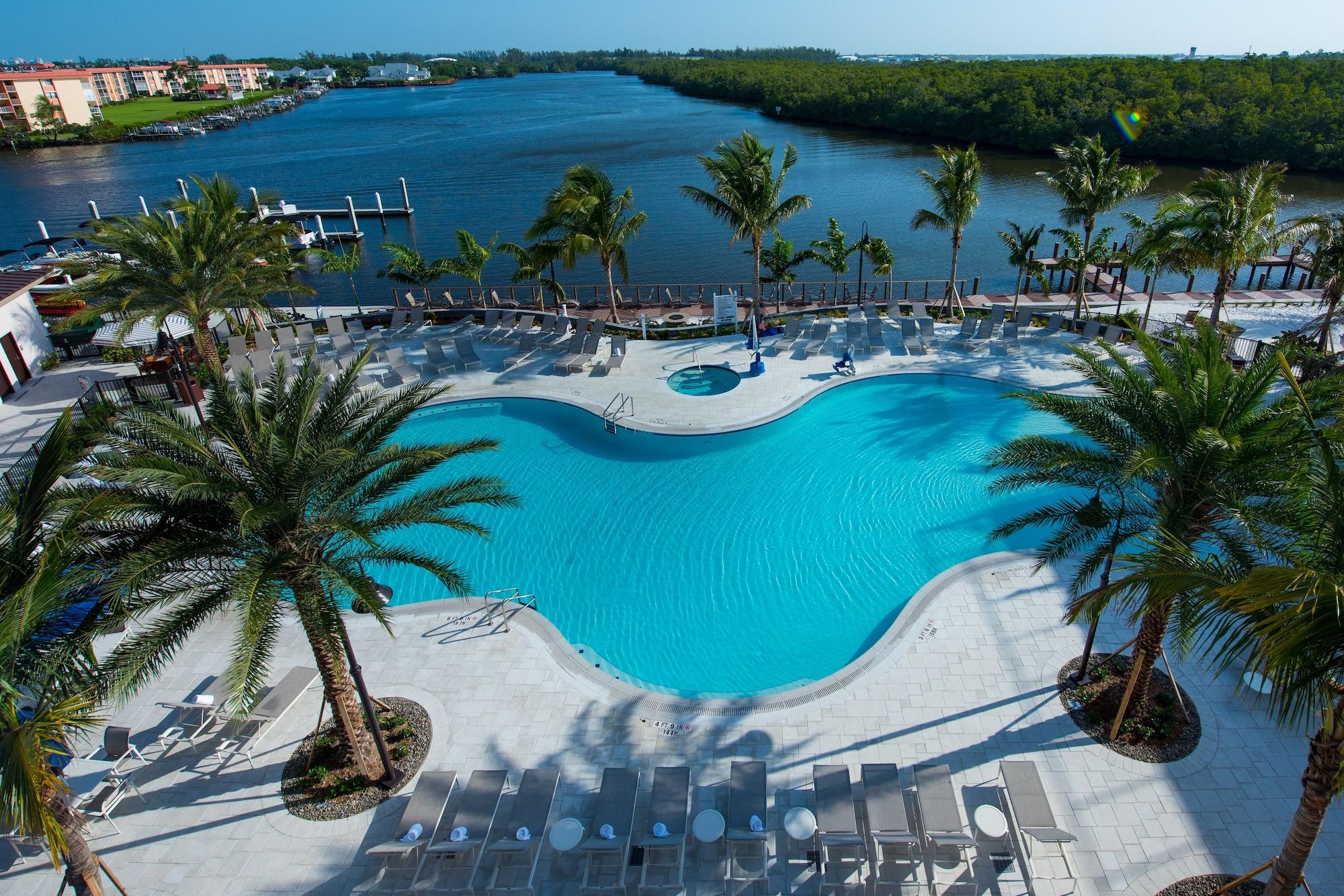 Hyatt House Naples 5th Avenue Hotell Exteriör bild