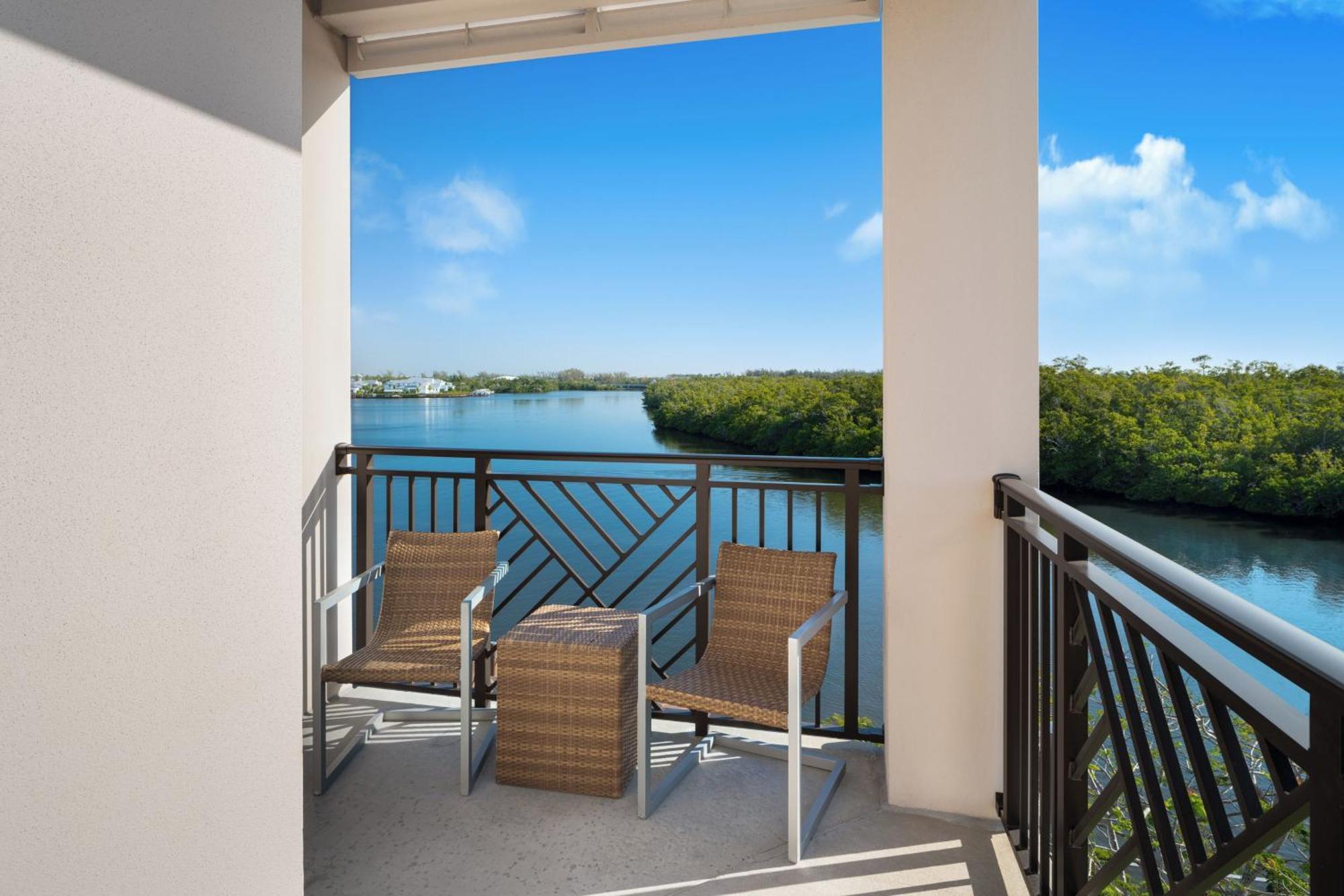 Hyatt House Naples 5th Avenue Hotell Exteriör bild